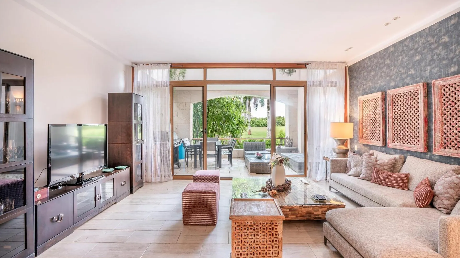 Magical Apartment With Garden View In Casa De Campo location